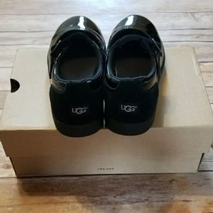 Ugg Dorothea Mary Jane black patent leather new 3